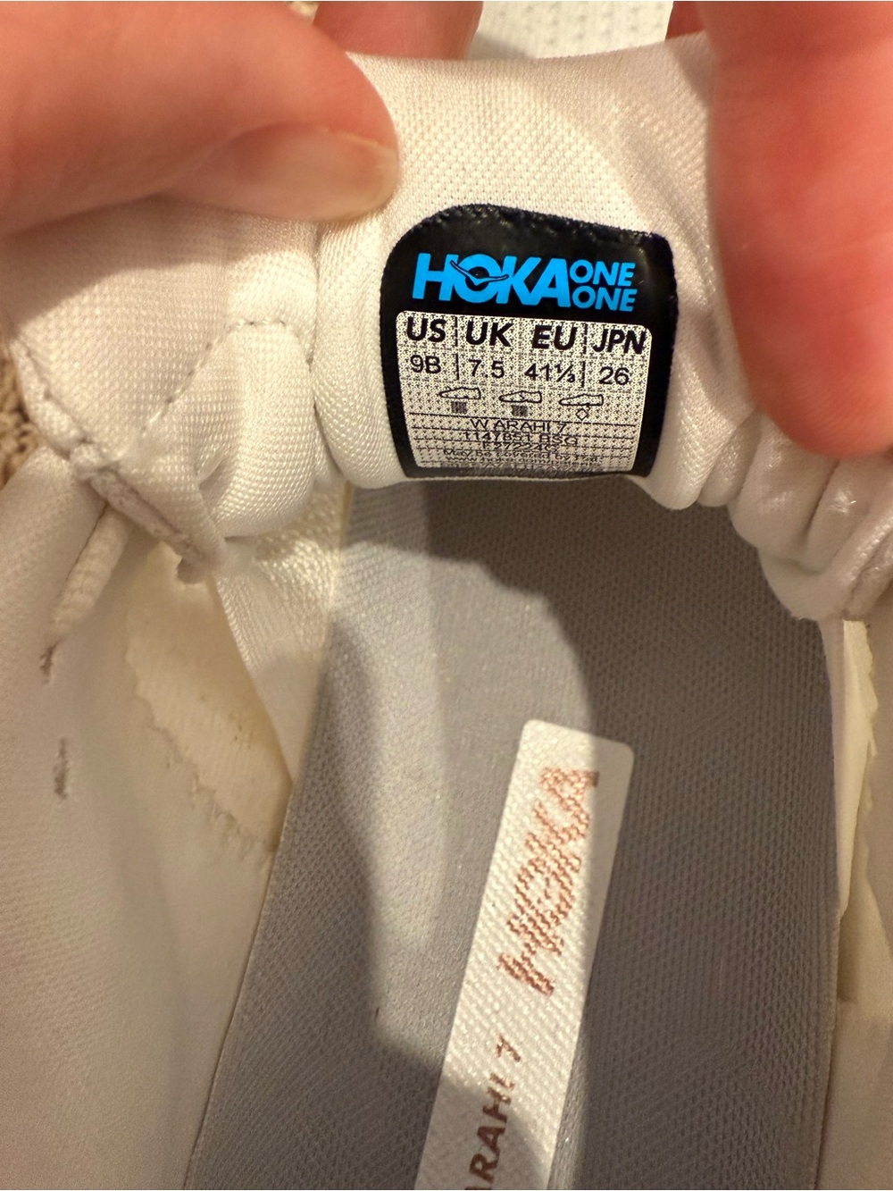 HOKA Arahi 7 Women’s Blanc de Blanc Rose Gold Running Shoes - Picture 6 of 6
